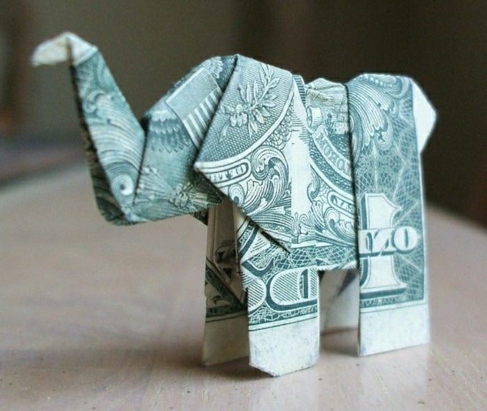 ओरीगैमी से जानवरों-एक-हाथी बनाया-money-