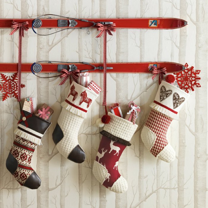 原来圣诞装饰品红色滑雪悬浮袜子