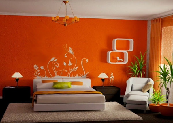संयंत्र में बेडरूम-साथ नारंगी दीवार डिजाइन