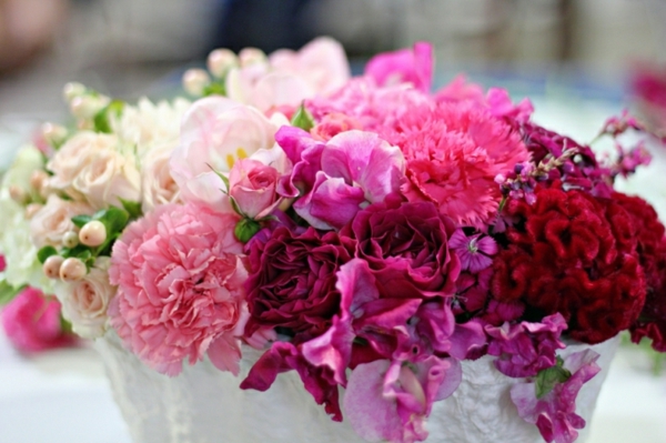Decoración de la mesa maravillosa boda Rosa Rojo-y-Ziklamfarbe