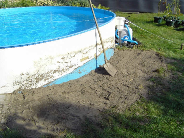 piscine elle-même construire de la terre pour enlever les piscines rondes ß image intéressante