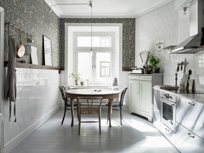 空间厨房圆桌时尚的灰色壁纸