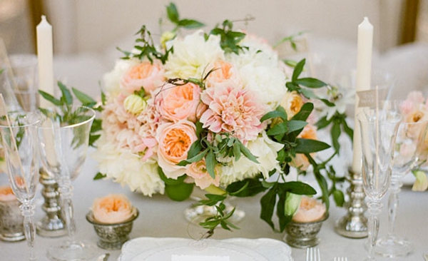 arreglos romántica-vector para la boda-originales-Deco floral