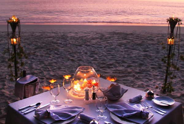 רומנטיים-רעיונות-על-החוף-על-נחמד