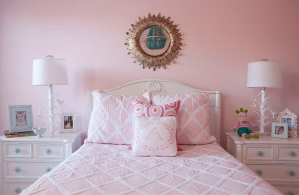 idée de mobilier de chambre rose