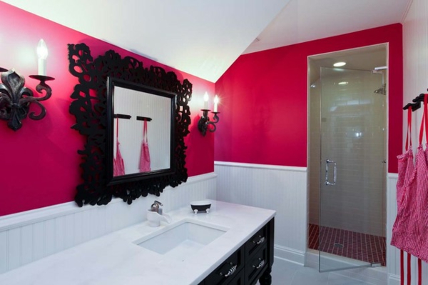 玫瑰色哥特浴室
