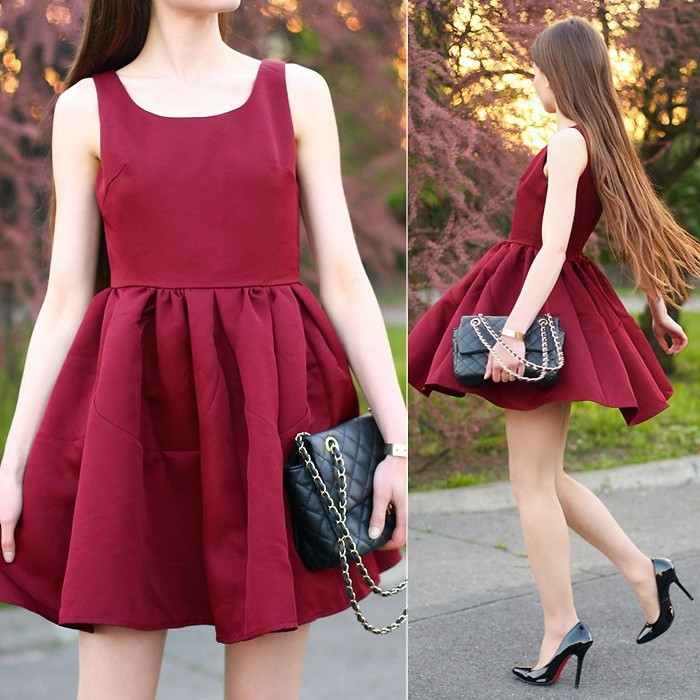 piros-dress-egyesítik rövid vörös-dress-with-fekete cipő-fekete-bag-style