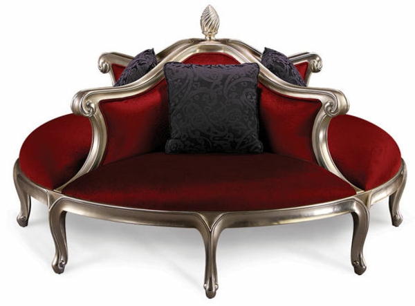 Canapé rond un fond blanc de modèle aristocratique