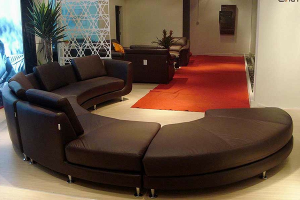 圆沙发现代设计橙色地毯