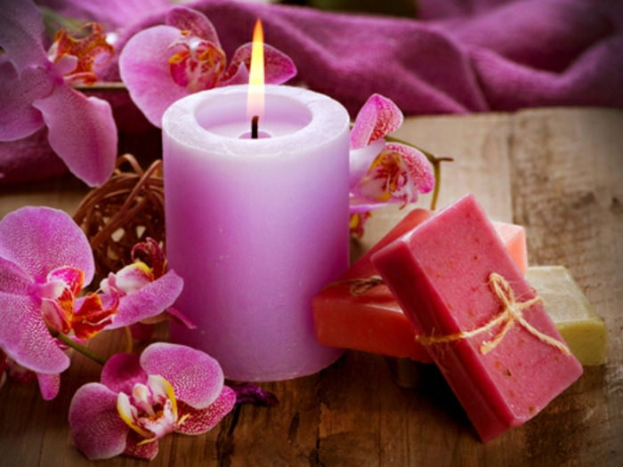 beau-bougies-rose-modèle très romantique look-