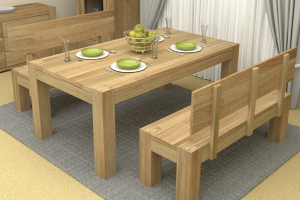 桌子上有美丽的长椅，那里摆放着一些木制的舒适的餐厅绿色苹果