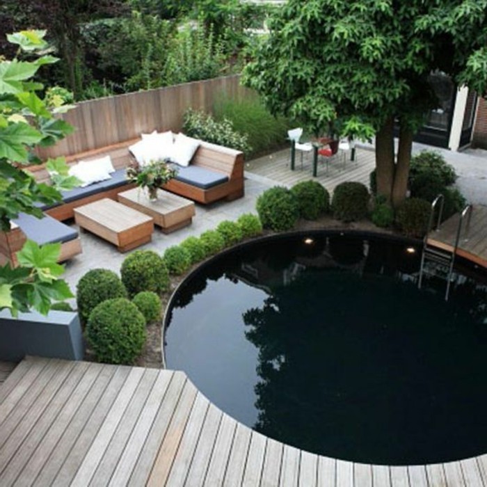 bella-jardín-con-piscina
