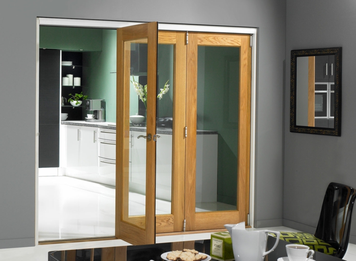 συρόμενη πόρτα-κουζίνα-ακορντεόν πόρτα-γυαλί-ξύλο-πράσινο-wall-μαύρο-τραπεζαρία-καθρέφτη-μαύρο-πλαστική καρέκλα