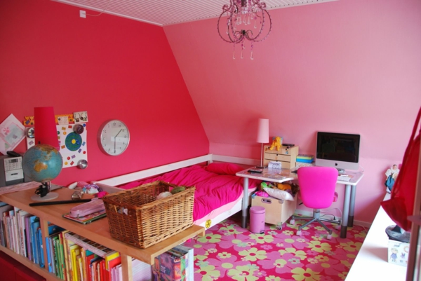 υπνοδωμάτιο ροζ χρώμα τοίχο ροζ αναπηρική καρέκλα
