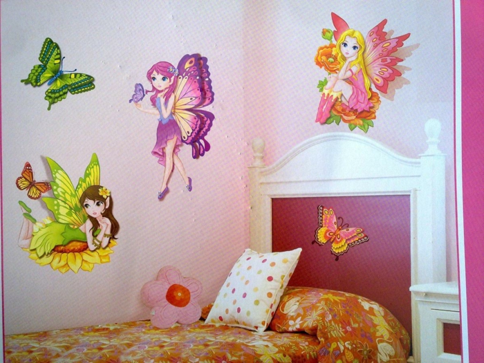 פרפרים-דקו-נחמד-ילדה בחדר