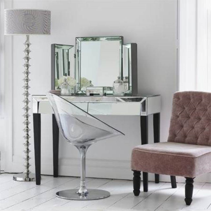 Table pansement-avec-verre-miroir-éléments par étage lampe