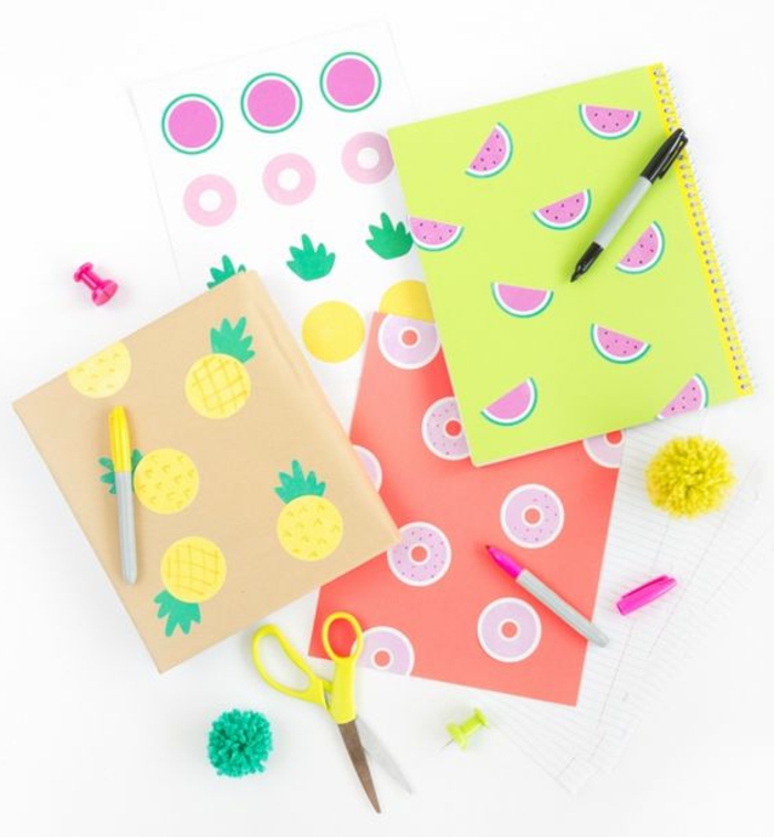 crea lindos artículos de papelería con bolígrafos y pegatinas con piña, donuts y sandía