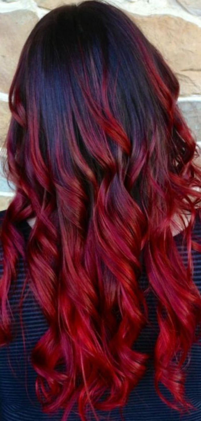 أسود-أحمر-شعر-طويلة جميلة-إغراء