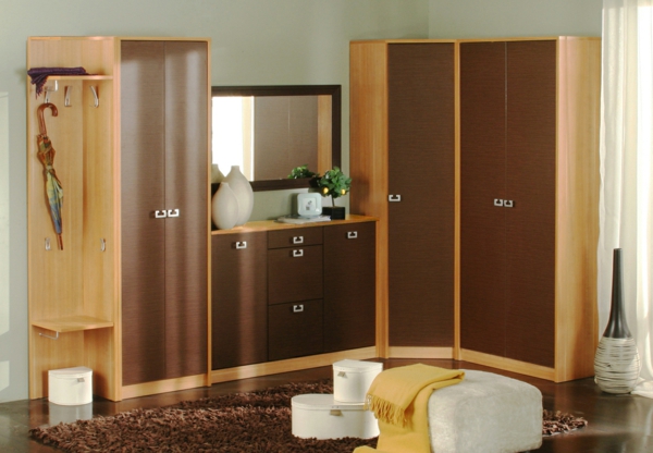 armoire très-bois-joli coin en chambres