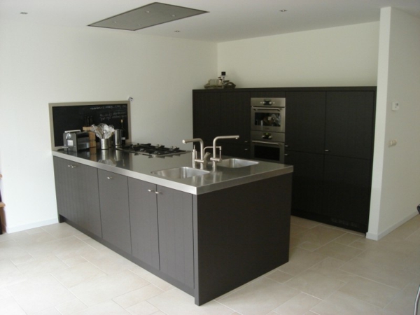现代厨房水槽 - 灰褐色 - 黑色