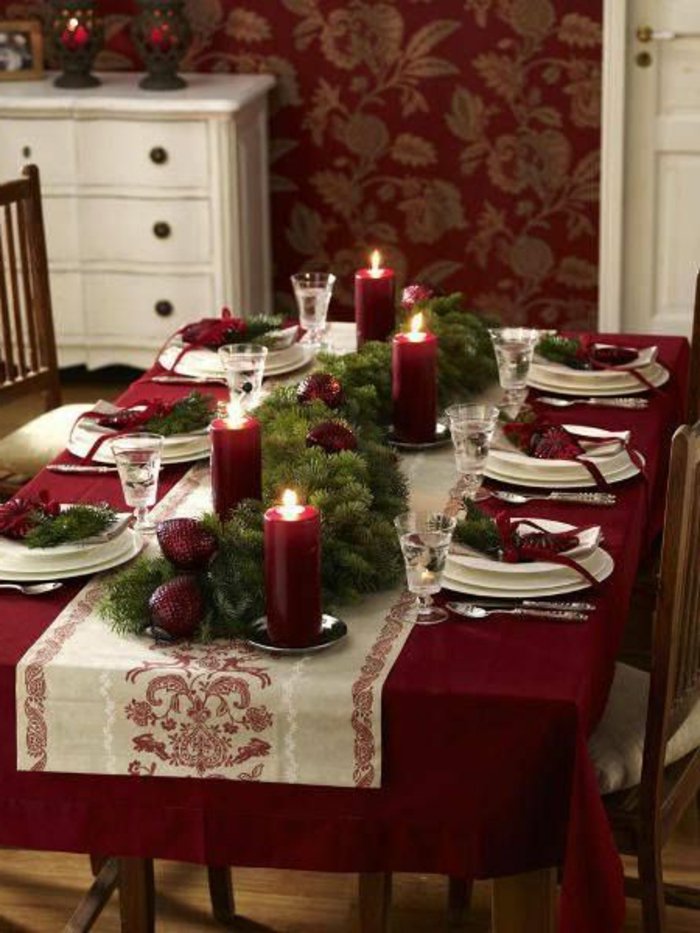 יין מסוגנן-אדום שולחן קישוט-אל-חג-קונוס נרות ענפי אורן