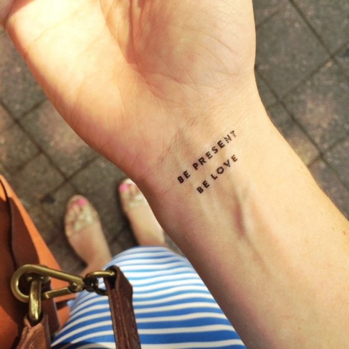 Tetovaže motivi mala motivacija tetovaža nadahnuće samo-motiviraju privremene riječi na ruku