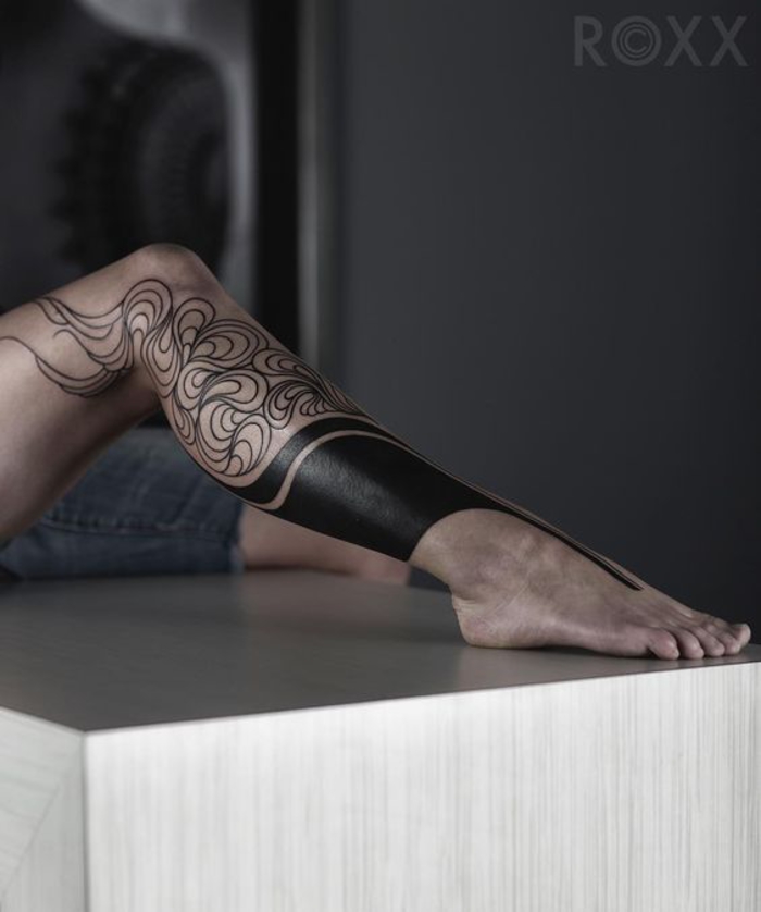 tatuajes en las piernas, motivos de tatuajes para mujeres, ideas geniales y geniales de taattoo