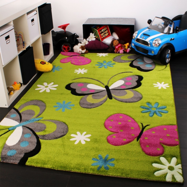 שטיחים-עבור-ילדים-פרפר