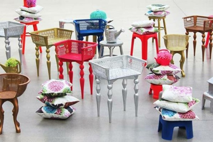 Table-et-chaises-propre-construction des idées de recyclage