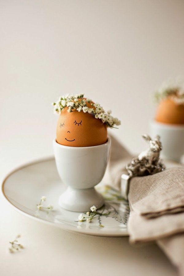 tischdeko-עבור-אביב-רעיונות-עבור-הפסחא קישוט השולחן - ביצים