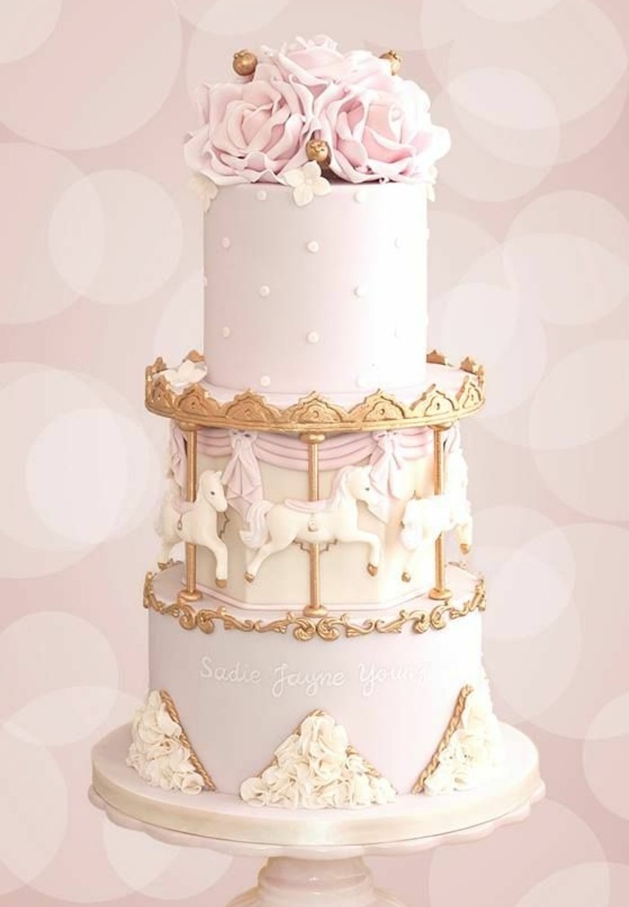 tartes à carrousel baptème gâteau baptise-places avec-fleurs