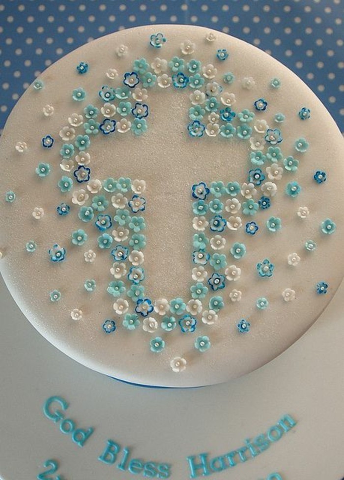 tartes à baptême de baptême-en Gâteau bleu-cross
