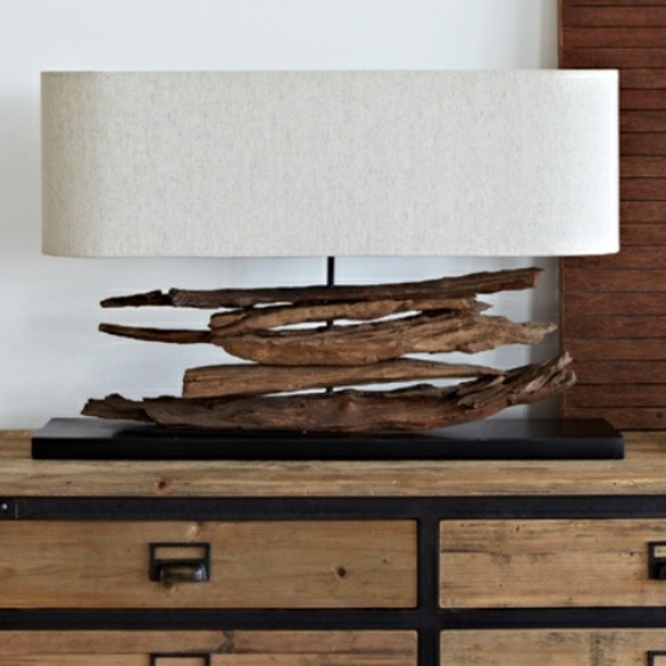 Idea driftwood decoration - pesintä lamppu