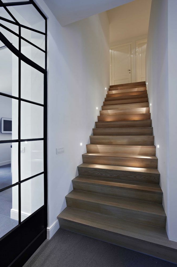 सीढ़ियों-रोशनी-रोचक-आधुनिक-डिजाइन-दीवारों की दीवारें