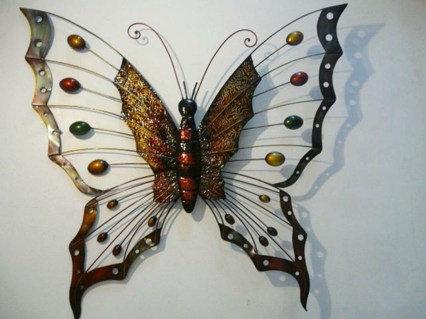 Wanddeko-de-métal-papillon