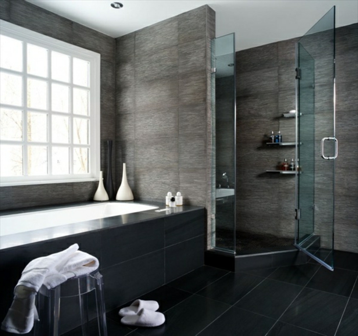 falszín-ajánlat-for-fürdőszoba-szürke fal, színes és fekete-színes falú