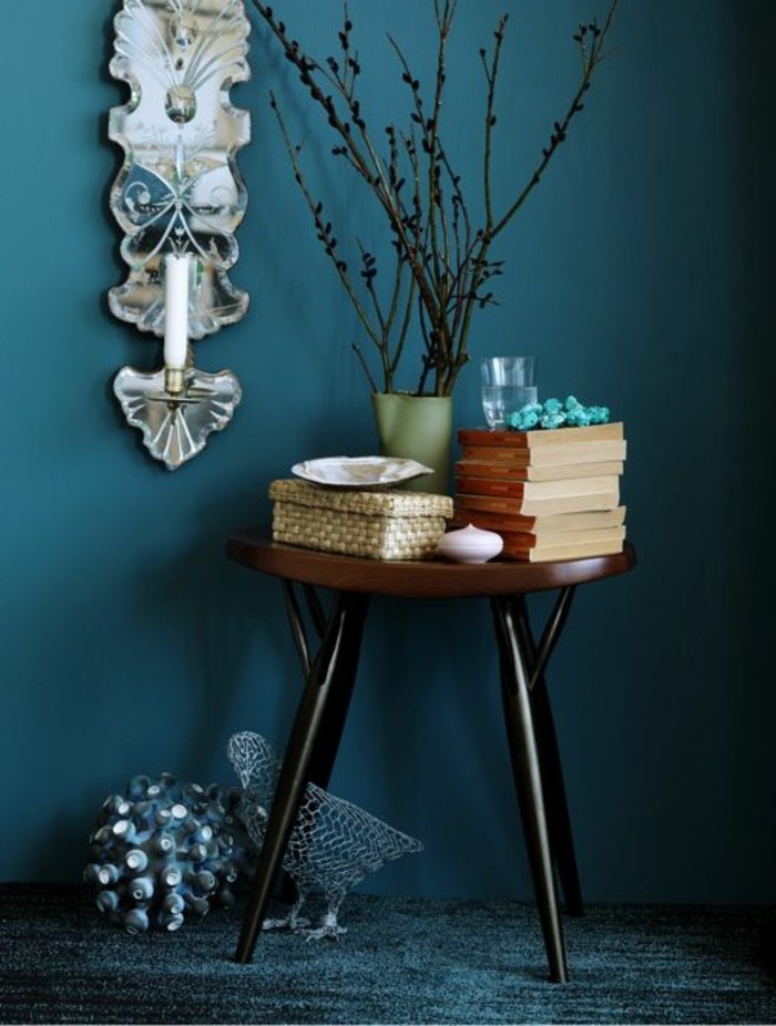 模型的客厅设计墙面颜色蓝灰色，creative-