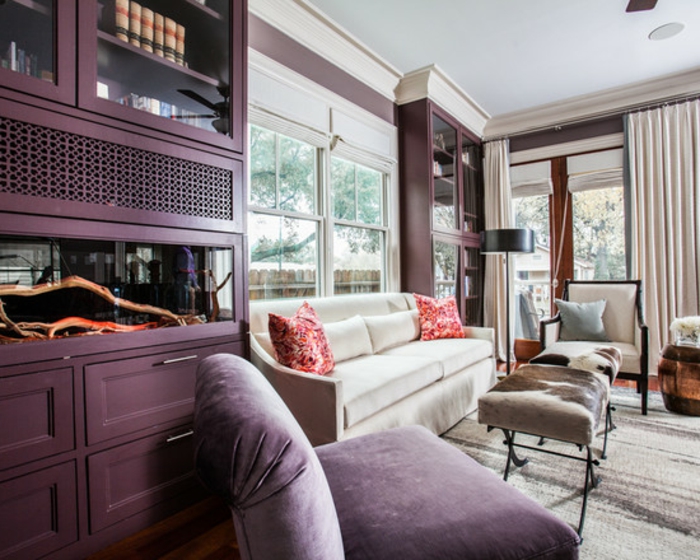 la pared del color-capuchino-silla-en-berry color-gran-sala de estar