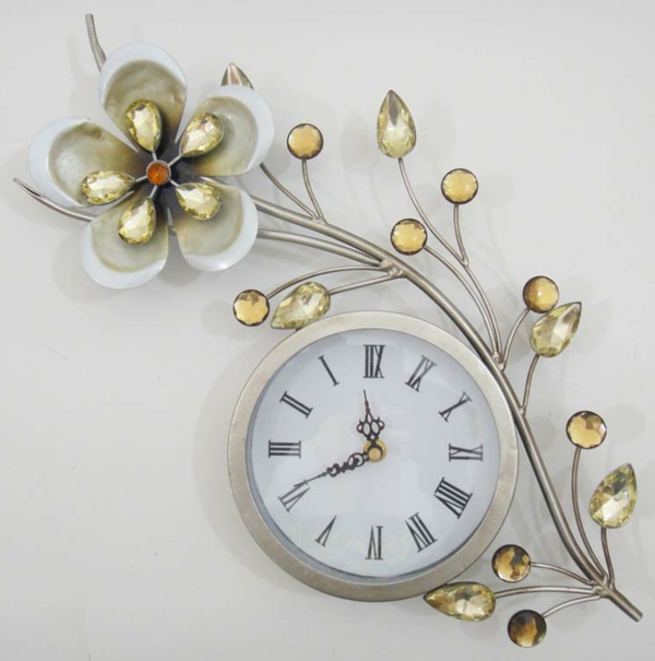 hermoso reloj de pared de metal forma hermosa - forma de flor