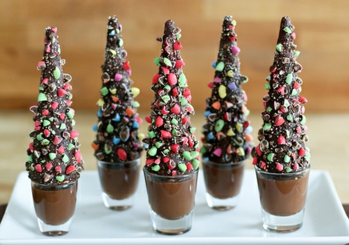 חג המולד עץ-של-שוקולד-קינוח-ב-זכוכית