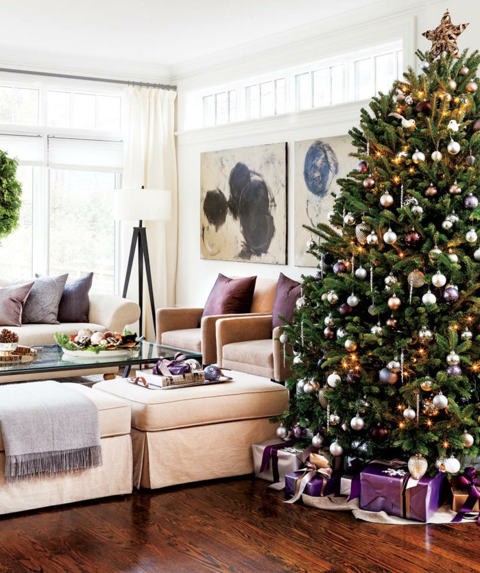 weihnachtsdeko思路紫色设计装饰的圣诞树
