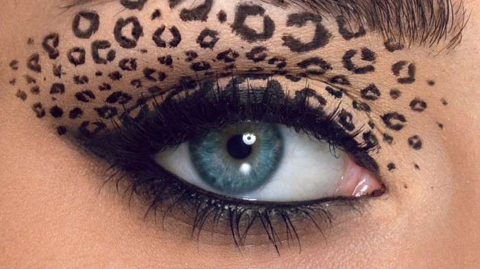 comment-faire-mes-yeux-party-look-for-halloween-leo-eyeshadow-effet-make-up-femmes