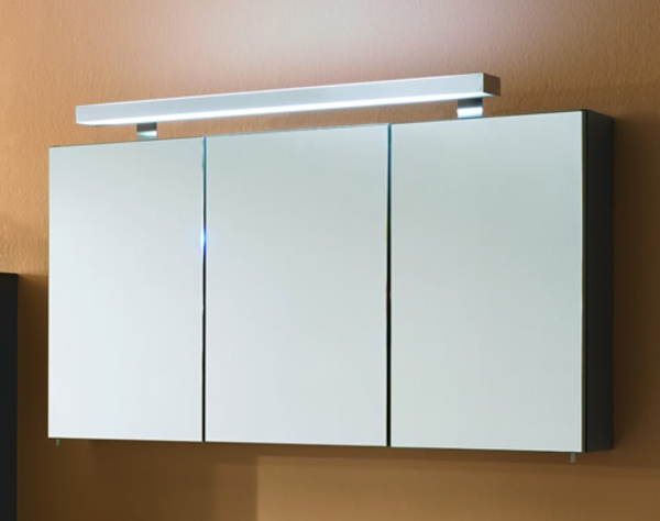 प्रकाश-बाथरूम डिजाइन के साथ अद्भुत दर्पण अलमारियाँ