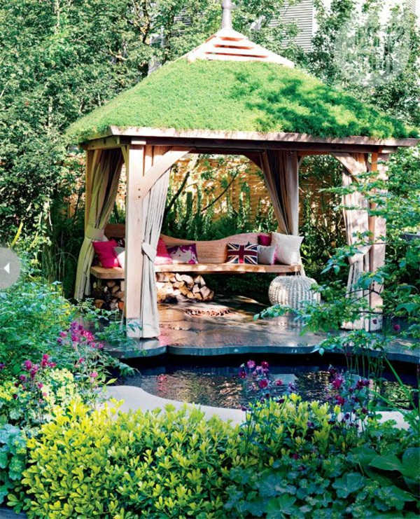 szép-kerti pavilon-of-fa-with-növények-the-tető