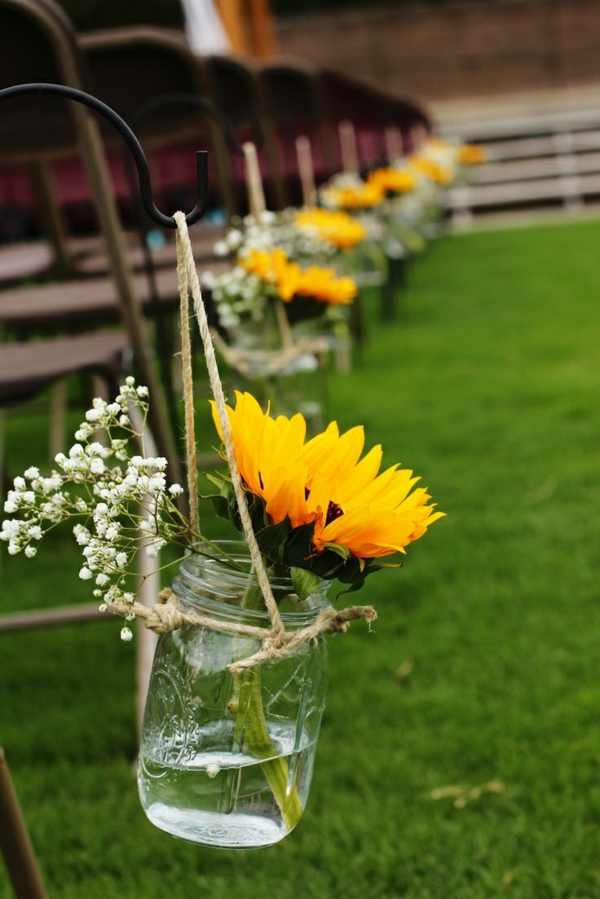 όμορφο-Blumendeko-καλοκαίρι λουλούδια-in-κίτρινο χρώμα-ηλίανθο-σε-γυαλί