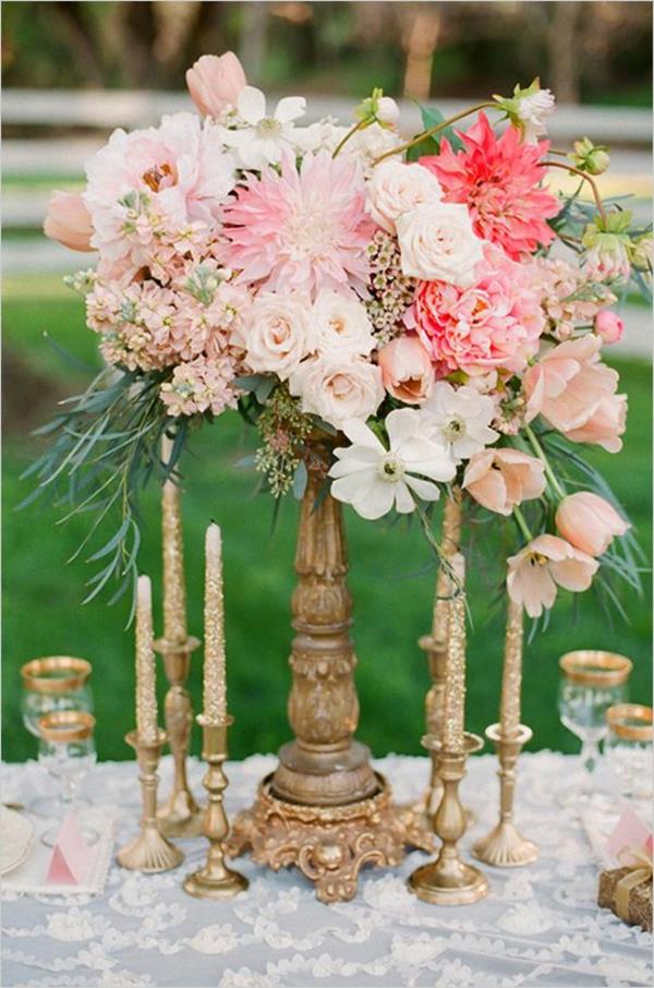 hermoso y elegante-Hochzeitsdeko-con-Blumen--