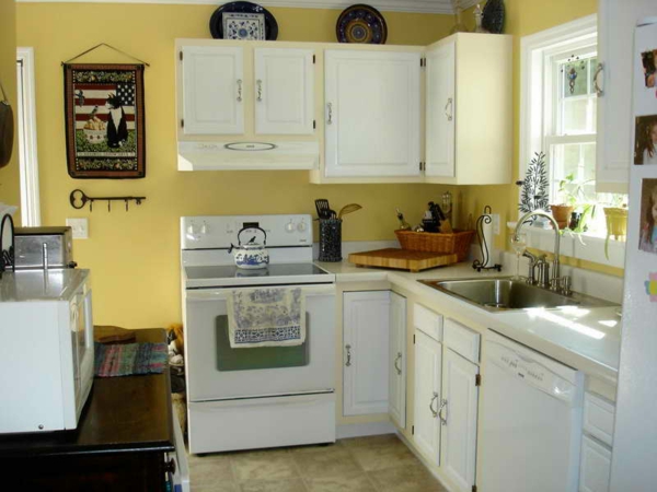 漂亮现代 - 黄 - 厨房墙壁的颜色
