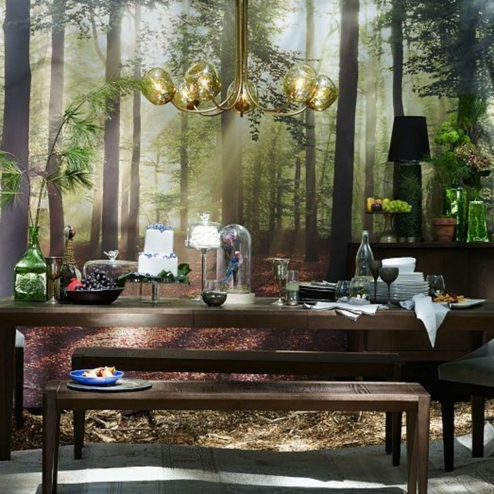 جميل غرفة الطعام الداخلية الخشب طاولة الطعام البنك يتوهم-wanddeko-أنيقة على خلفية غابة صورة