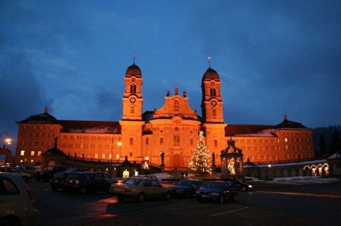 יפה-פוטו-מנזר- Einsiedeln-שוויץ-בארוק אדריכלות