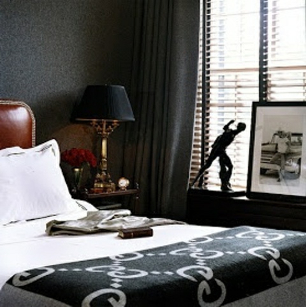 房间装修想法卧室男性设计枕头在白色